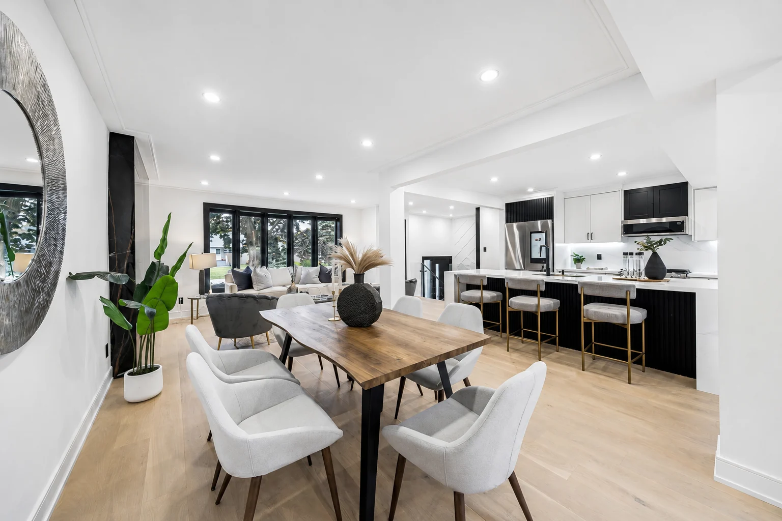 Astra Staging GTA home staging portfolio project 25
